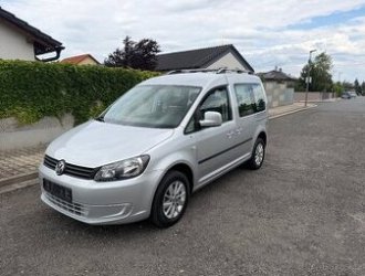VW Caddy 1,6 TDI (Tažné zařízení)