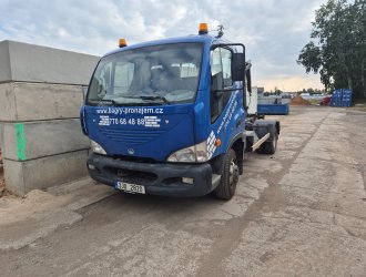 Avia D90 s řidičem