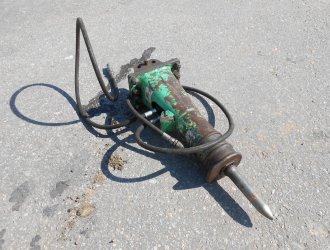 Bourací kladivo Montabert k minibagrům SY 26,35 a 50